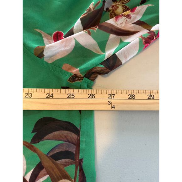 Chico's Blouse Top Women's Size XL Green Floral Sheer Preppy Casual Office - Picture 5 of 10